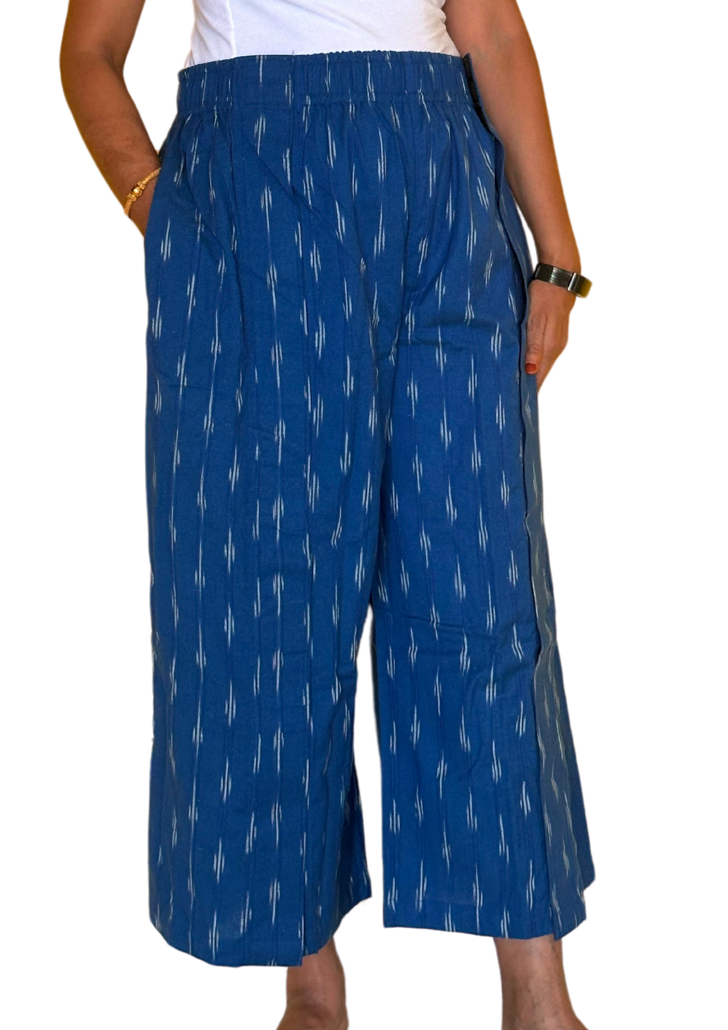 Fully side open pant for women for knee surgery, hip surgery, leg cast in blue color. Has pockets