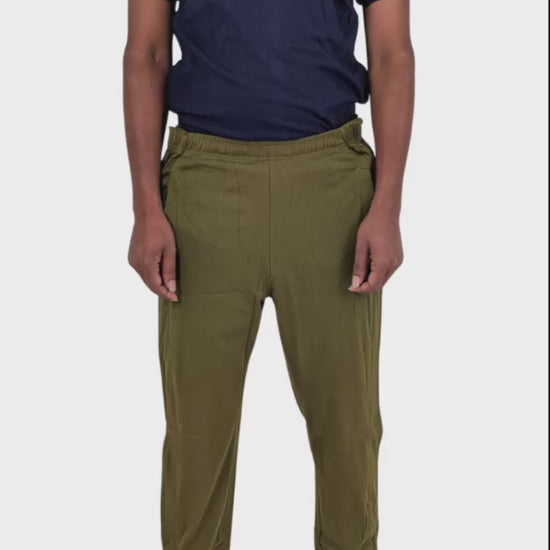 Video demonstrating how to wear front open pants