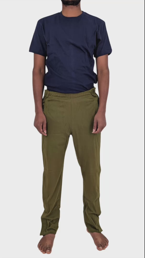 Video demonstrating how to wear front open pants