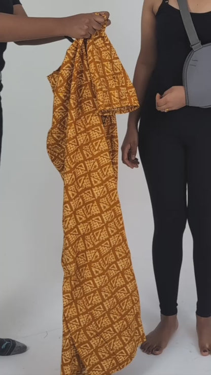 Video demonstrating how to wear side open gown